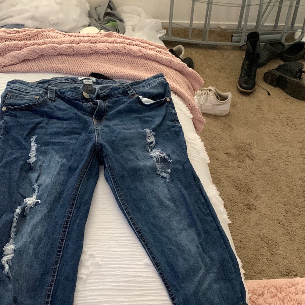 Ripped jeans
